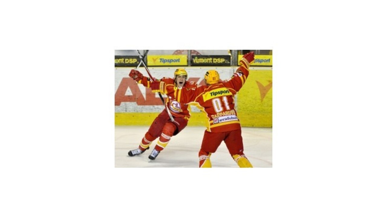 Dukla Trenčín - HK Poprad 6:1, Dukla do semifinále extraligy